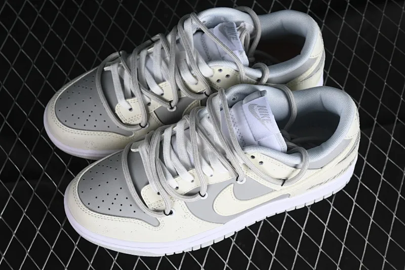 All categories Nk SB Dunk series Nk SB Dunk Low low-top sneakers Nk Dunk Low Retro Valentine's Day theme SB strap low-top casual sneakers HF0730-160